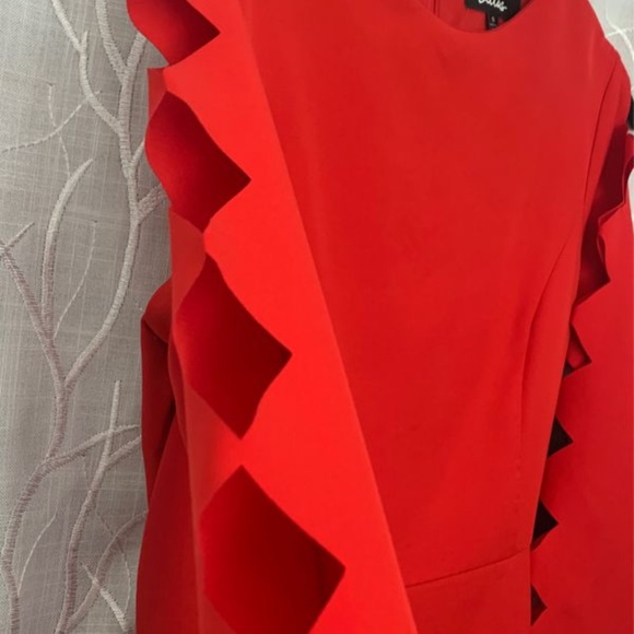 LULU’S Red “Lights Down” Dress - Picture 4 of 6